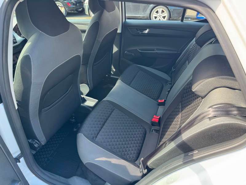 2017 SKODA FABIA 2017 SKODA FABIA