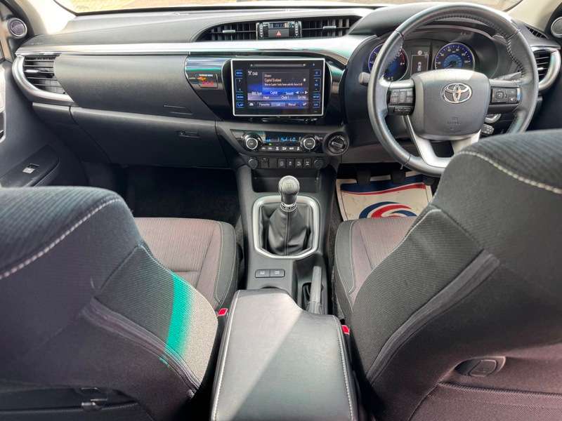 2018 TOYOTA HILUX 2018 TOYOTA HILUX
