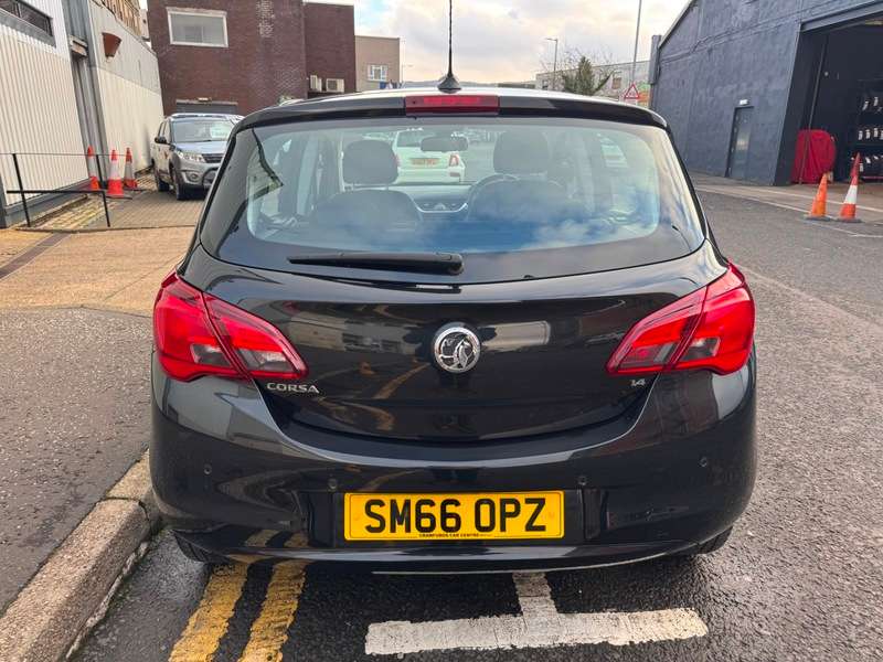 A 2017 VAUXHALL CORSA 1.4i ecoFLEX 16V 90BHP Euro 6 SE **FULL Service History / £35 Yearly Road Tax / Smart Stylish High Spec Model** A 2017 VAUXHALL CORSA 1.4i ecoFLEX 16V 90BHP Euro 6 SE **FULL Service History / £35 Yearly Road Tax / Smart Stylish High Spec Model**