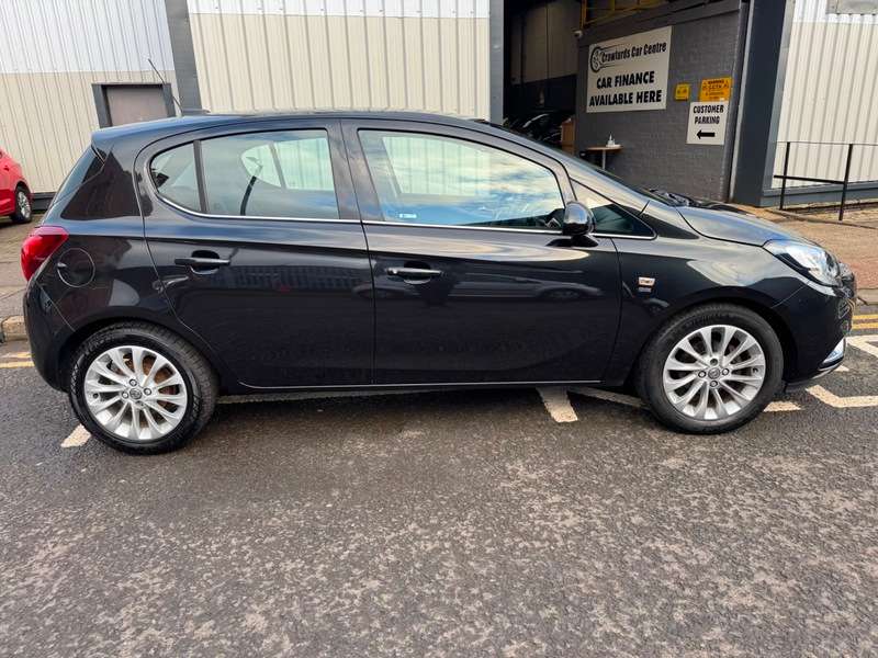 A 2017 VAUXHALL CORSA 1.4i ecoFLEX 16V 90BHP Euro 6 SE **FULL Service History / £35 Yearly Road Tax / Smart Stylish High Spec Model** A 2017 VAUXHALL CORSA 1.4i ecoFLEX 16V 90BHP Euro 6 SE **FULL Service History / £35 Yearly Road Tax / Smart Stylish High Spec Model**