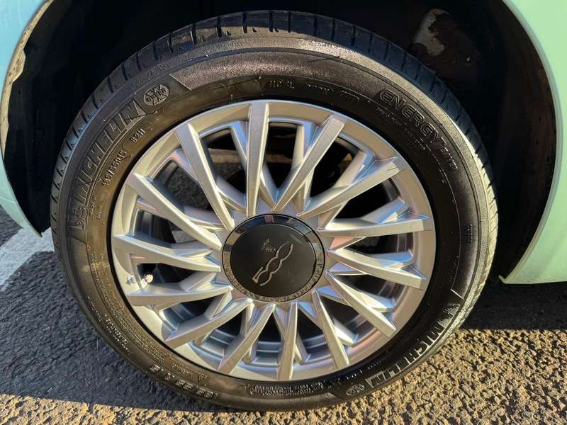 2018 FIAT 500 2018 FIAT 500