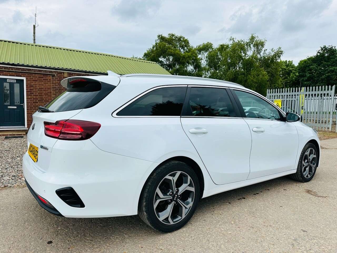 2021 KIA CEED 2021 KIA CEED