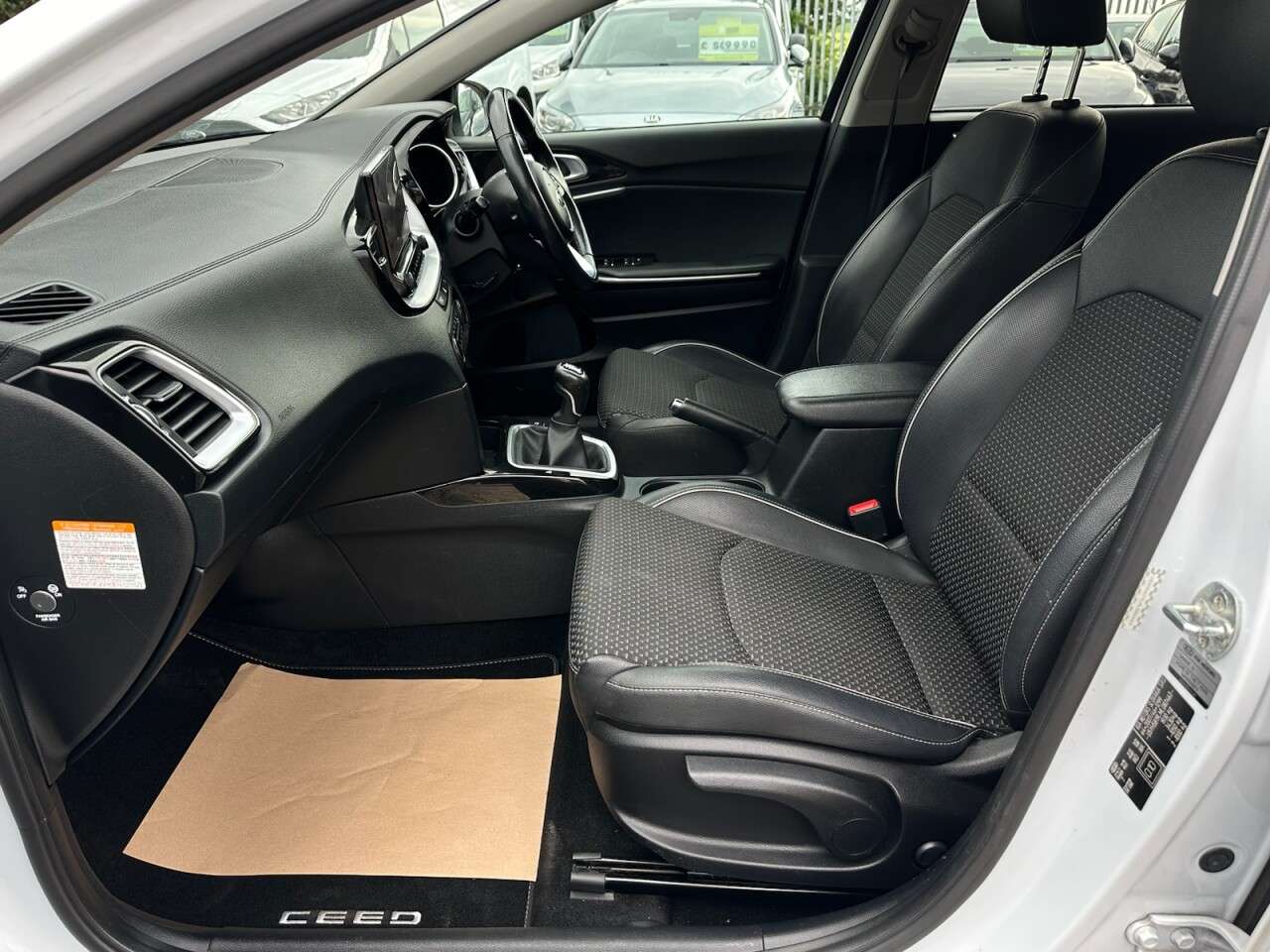 2021 KIA CEED 2021 KIA CEED