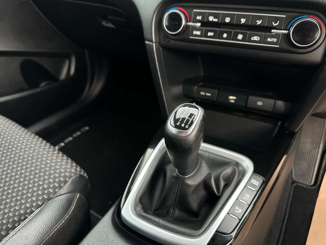 2021 KIA CEED 2021 KIA CEED