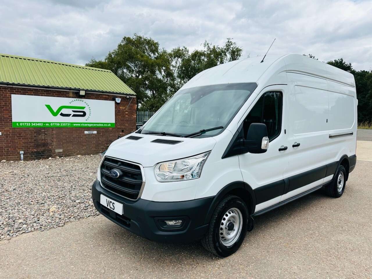 A 2021 FORD TRANSIT 2.0 350 EcoBlue Trend Panel Van 5dr Diesel Manual RWD L3 H3 Euro 6 (s/s) (1 A 2021 FORD TRANSIT 2.0 350 EcoBlue Trend Panel Van 5dr Diesel Manual RWD L3 H3 Euro 6 (s/s) (1