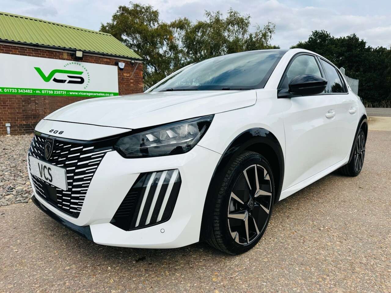 2025 PEUGEOT 208 2025 PEUGEOT 208