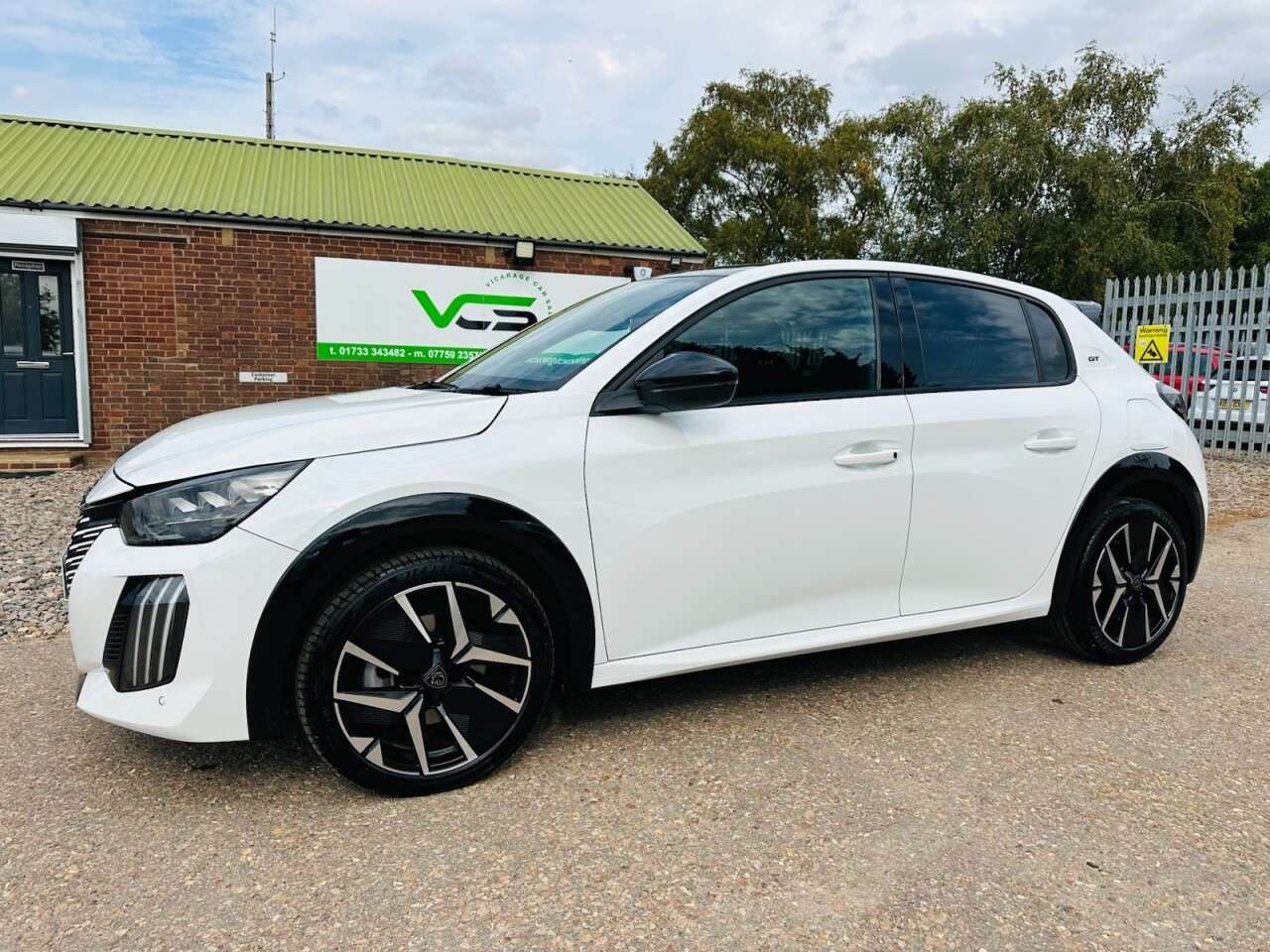 2025 PEUGEOT 208 2025 PEUGEOT 208