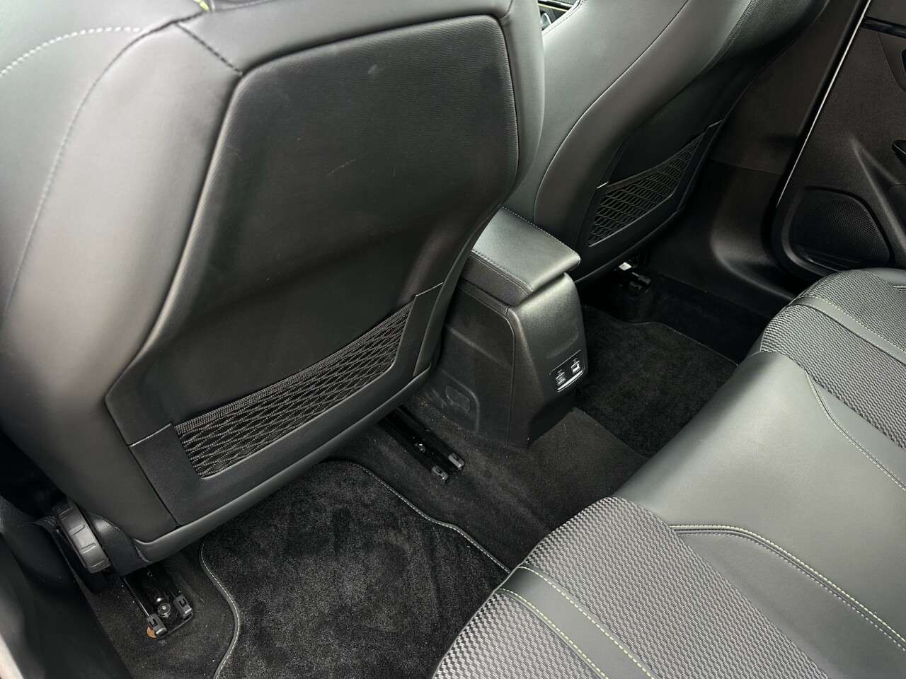 2025 PEUGEOT 208 2025 PEUGEOT 208