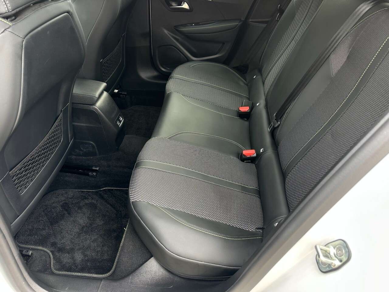 2025 PEUGEOT 208 2025 PEUGEOT 208