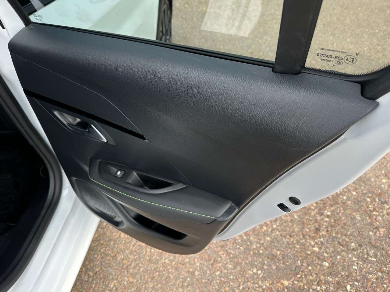 2025 PEUGEOT 208 2025 PEUGEOT 208