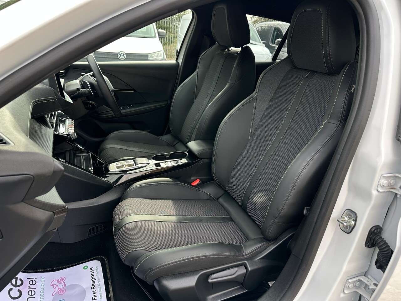 2025 PEUGEOT 208 2025 PEUGEOT 208