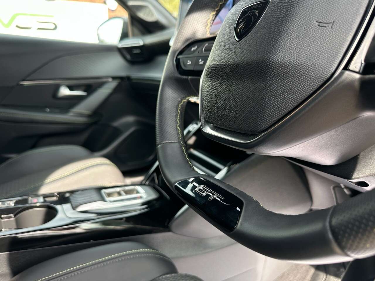 2025 PEUGEOT 208 2025 PEUGEOT 208