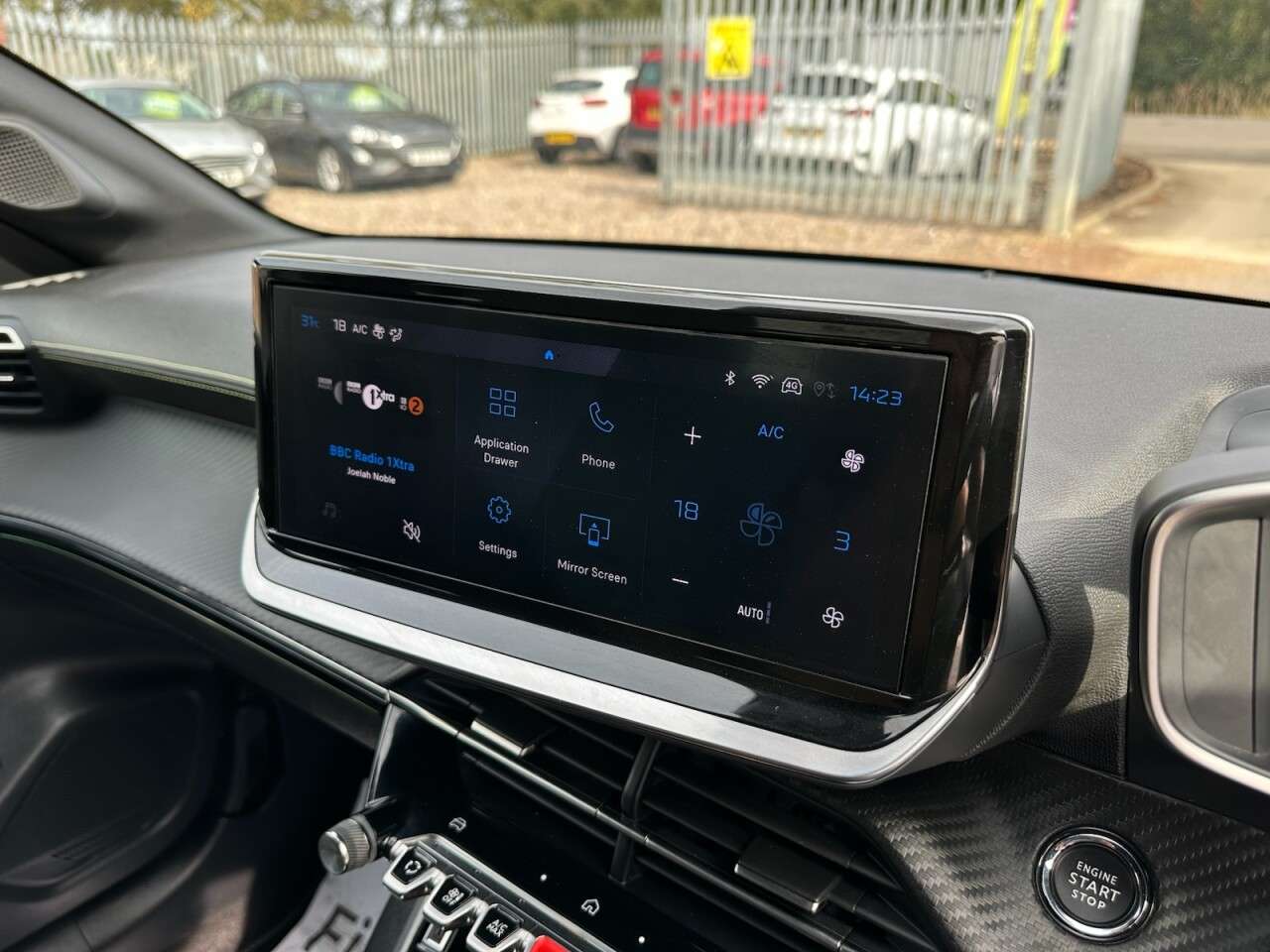 2025 PEUGEOT 208 2025 PEUGEOT 208