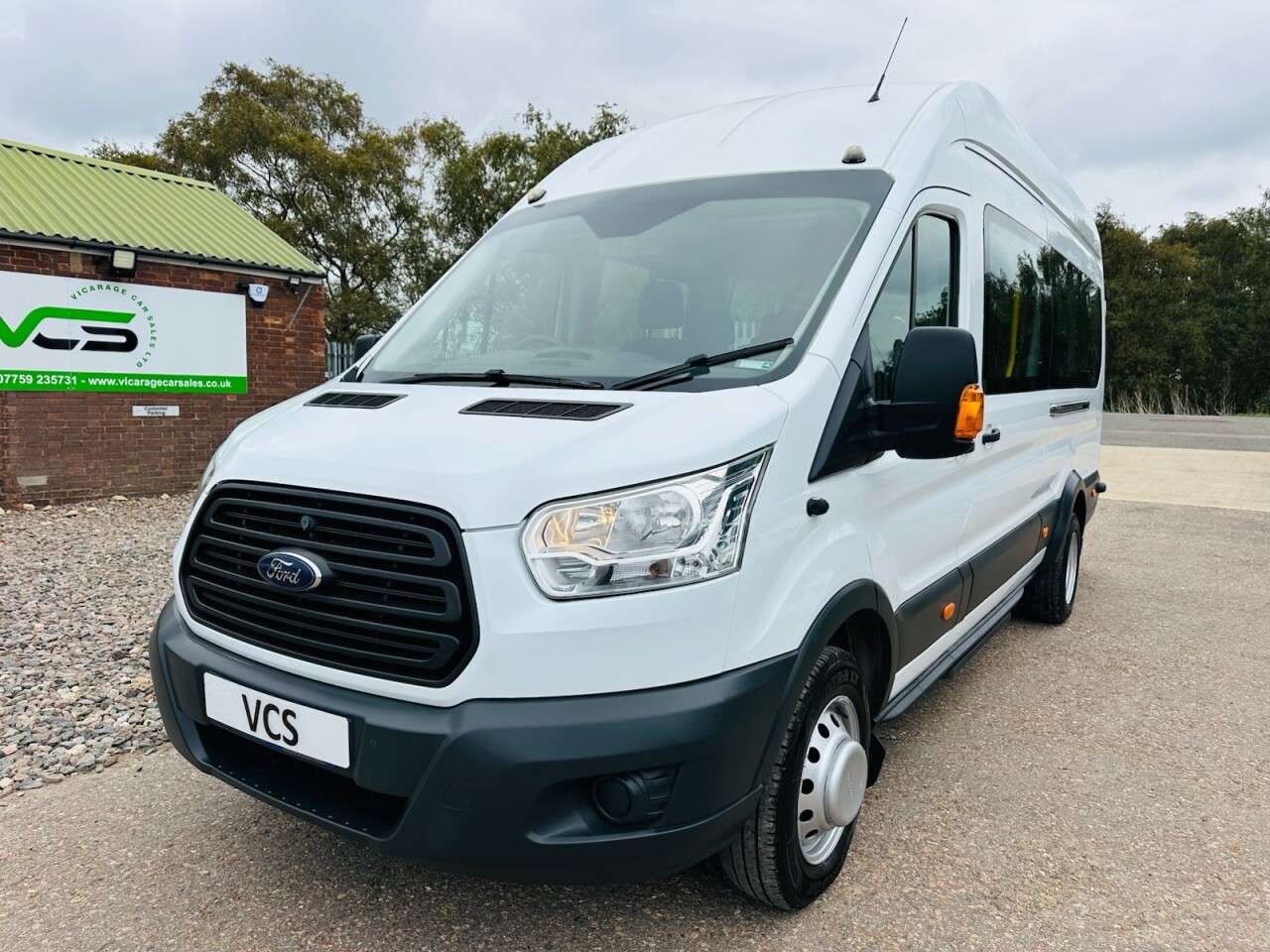 A 2014 FORD TRANSIT 2.2 TDCi 310 ECOnetic Panel Van 5dr Diesel Manual L4 H3 Euro 5 (s/s) (125 p A 2014 FORD TRANSIT 2.2 TDCi 310 ECOnetic Panel Van 5dr Diesel Manual L4 H3 Euro 5 (s/s) (125 p