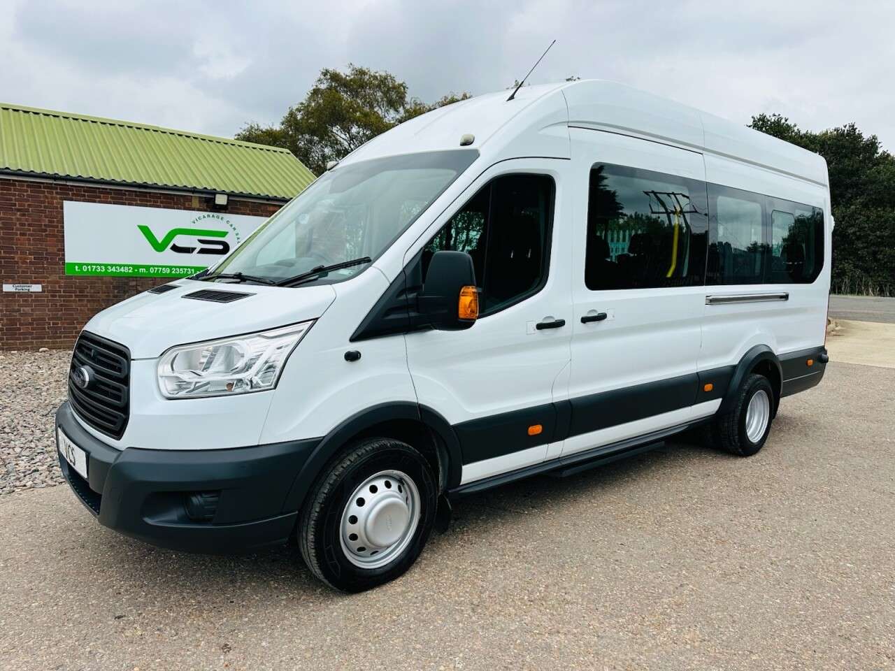 A 2014 FORD TRANSIT 2.2 TDCi 310 ECOnetic Panel Van 5dr Diesel Manual L4 H3 Euro 5 (s/s) (125 p A 2014 FORD TRANSIT 2.2 TDCi 310 ECOnetic Panel Van 5dr Diesel Manual L4 H3 Euro 5 (s/s) (125 p