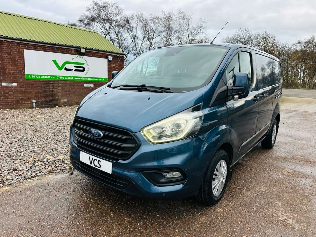 Check out this Ford Transit Custom 2019 Diesel Manual
