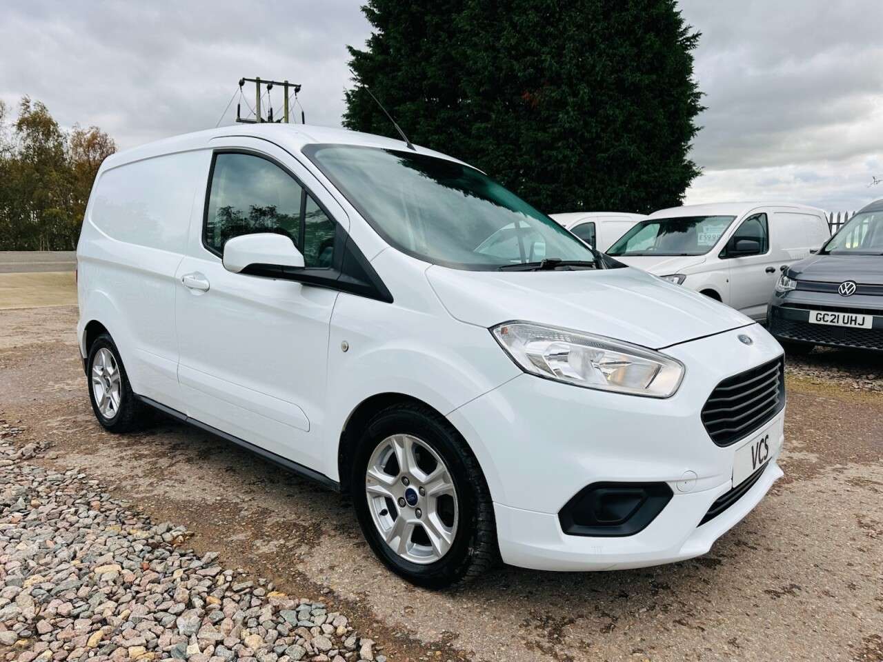 2021 FORD TRANSIT COURIER 2021 FORD TRANSIT COURIER