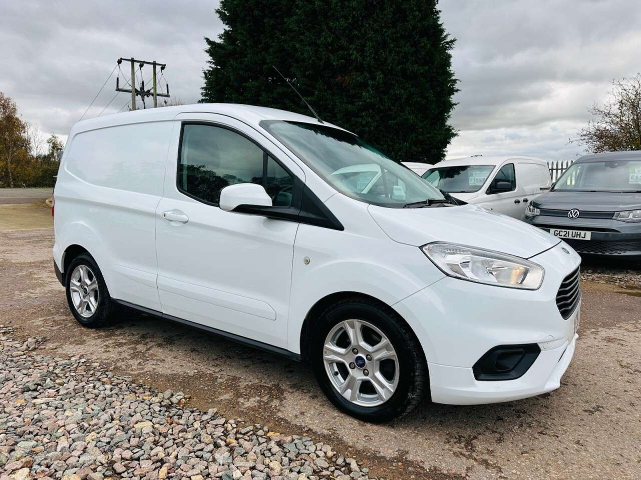 2021 FORD TRANSIT COURIER 2021 FORD TRANSIT COURIER