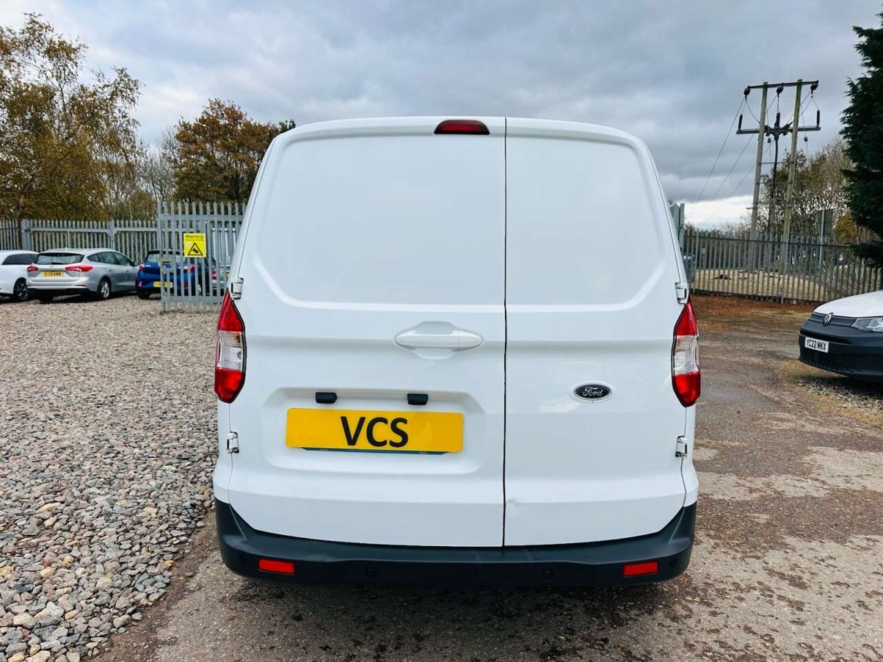 2021 FORD TRANSIT COURIER 2021 FORD TRANSIT COURIER