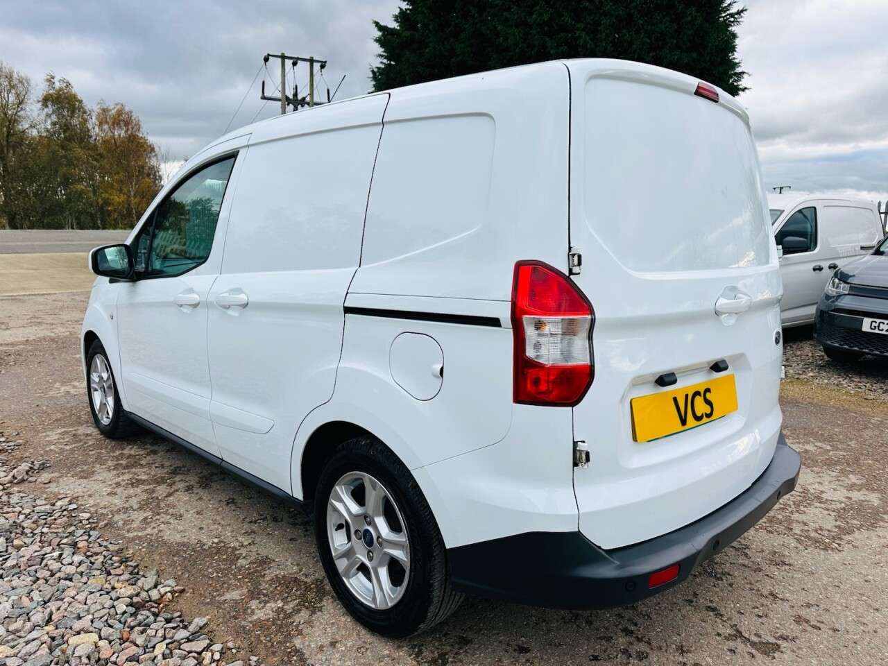 2021 FORD TRANSIT COURIER 2021 FORD TRANSIT COURIER