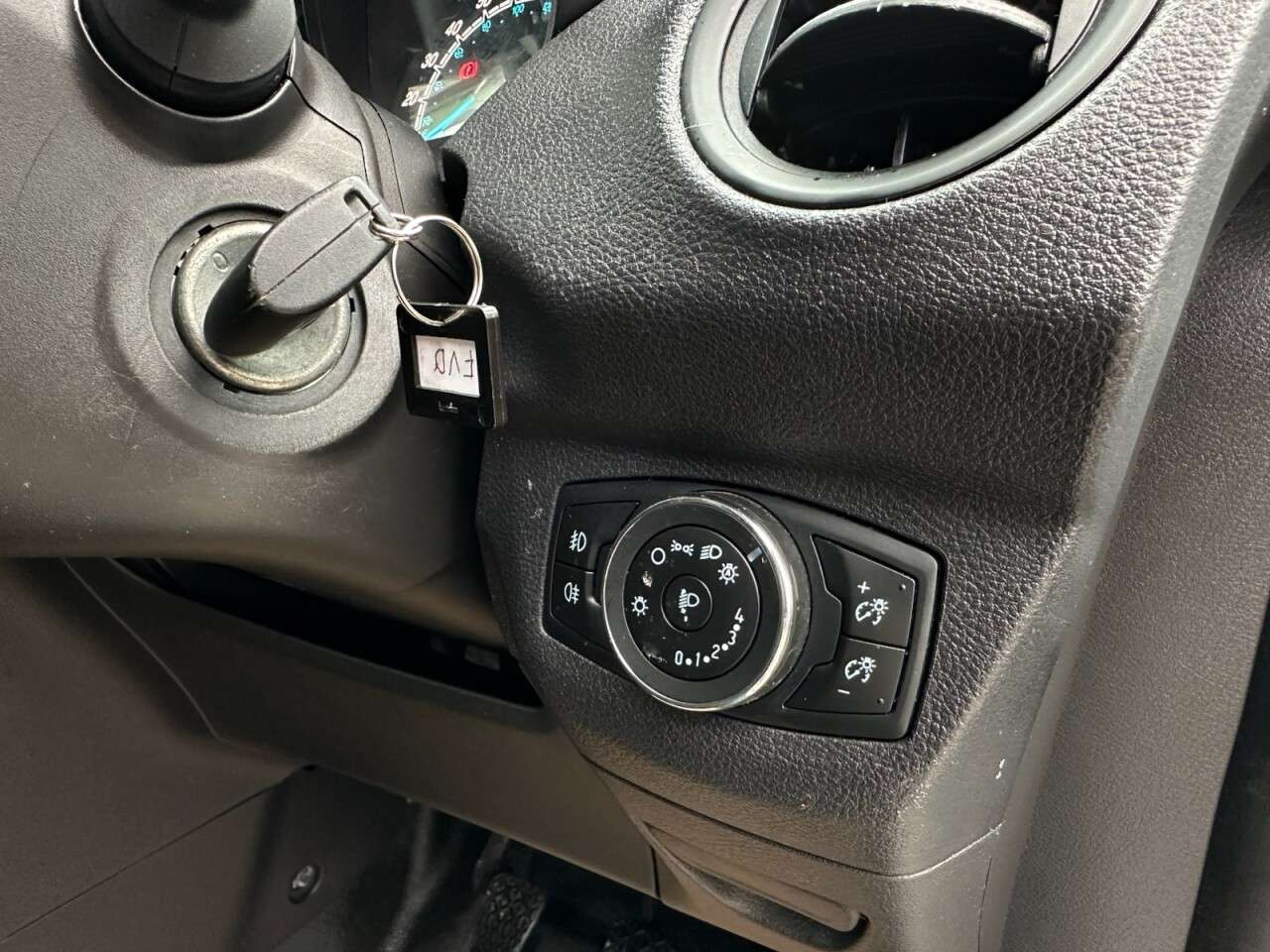 2021 FORD TRANSIT COURIER 2021 FORD TRANSIT COURIER