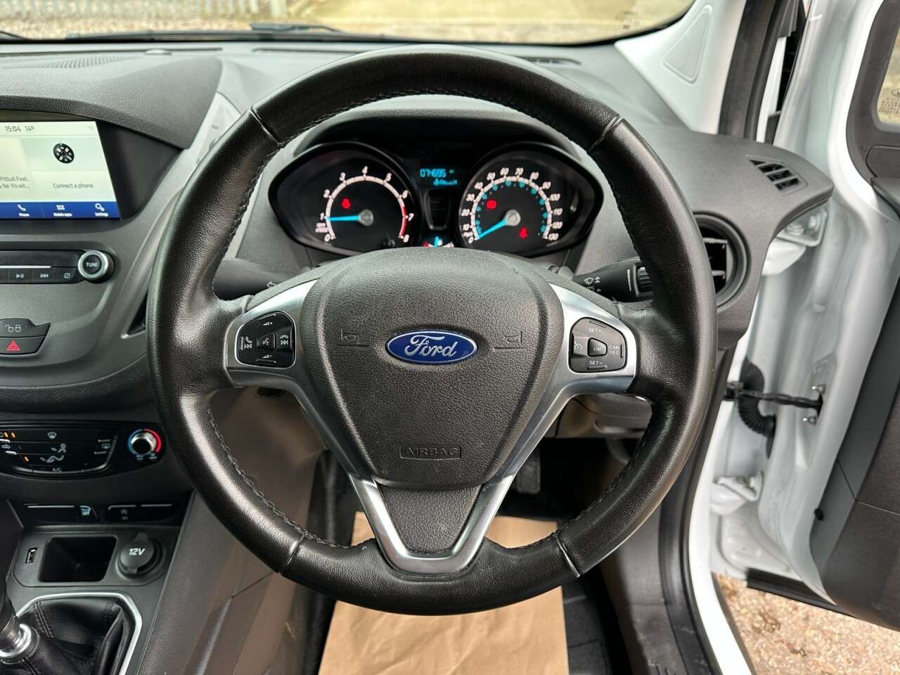 2021 FORD TRANSIT COURIER 2021 FORD TRANSIT COURIER