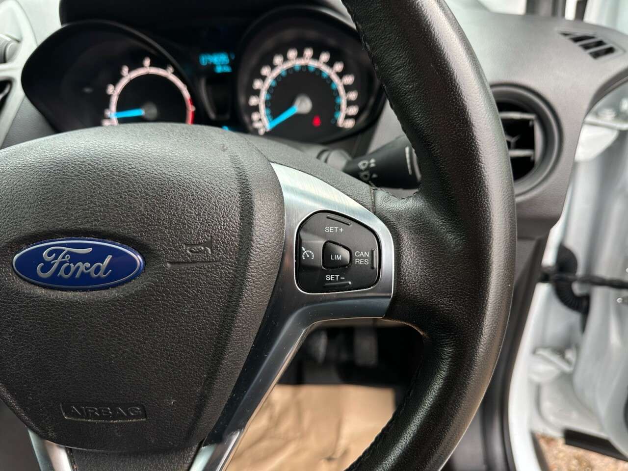 2021 FORD TRANSIT COURIER 2021 FORD TRANSIT COURIER