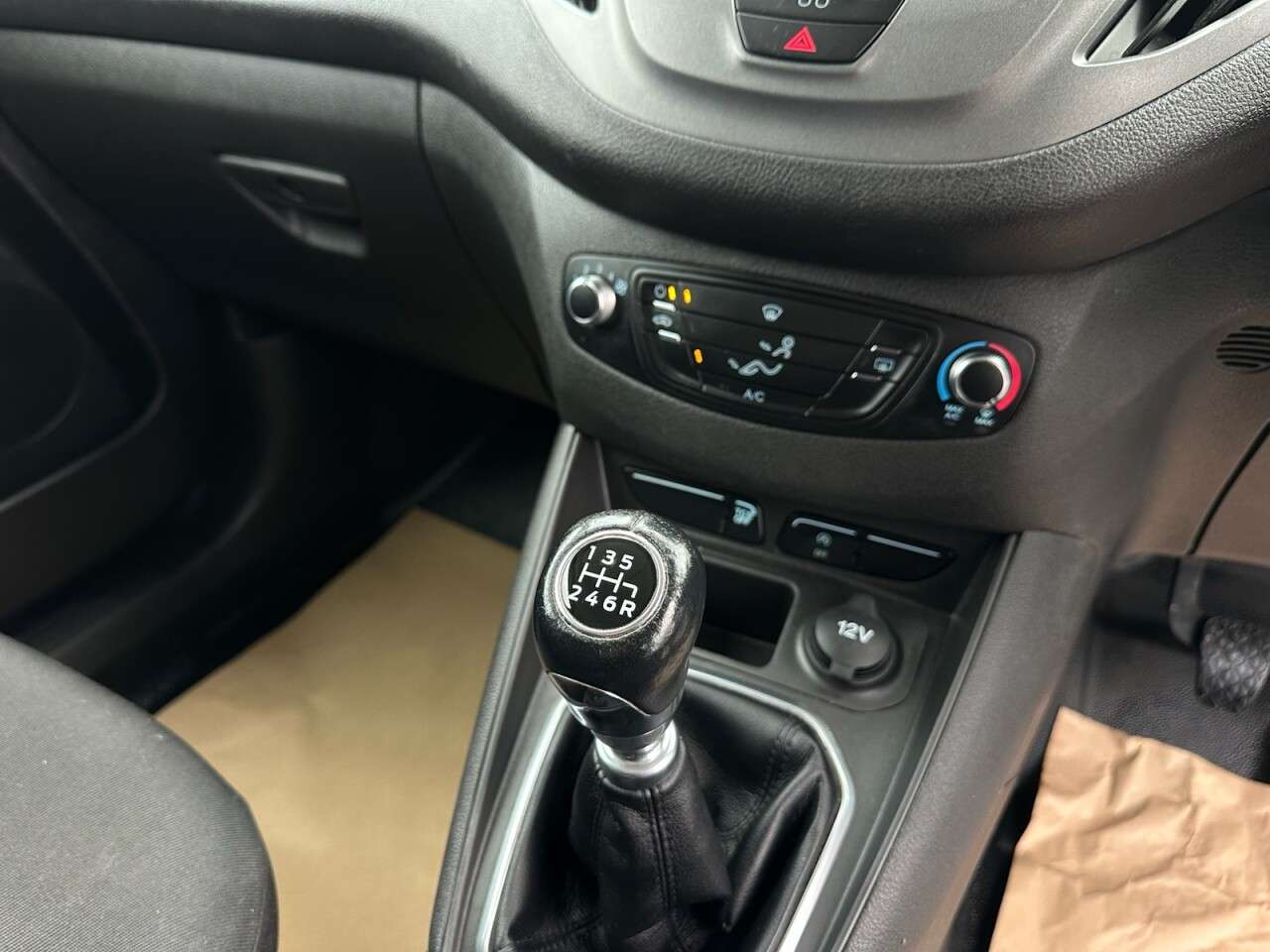 2021 FORD TRANSIT COURIER 2021 FORD TRANSIT COURIER