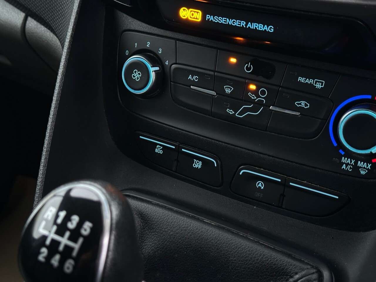 2019 FORD TRANSIT CONNECT 2019 FORD TRANSIT CONNECT