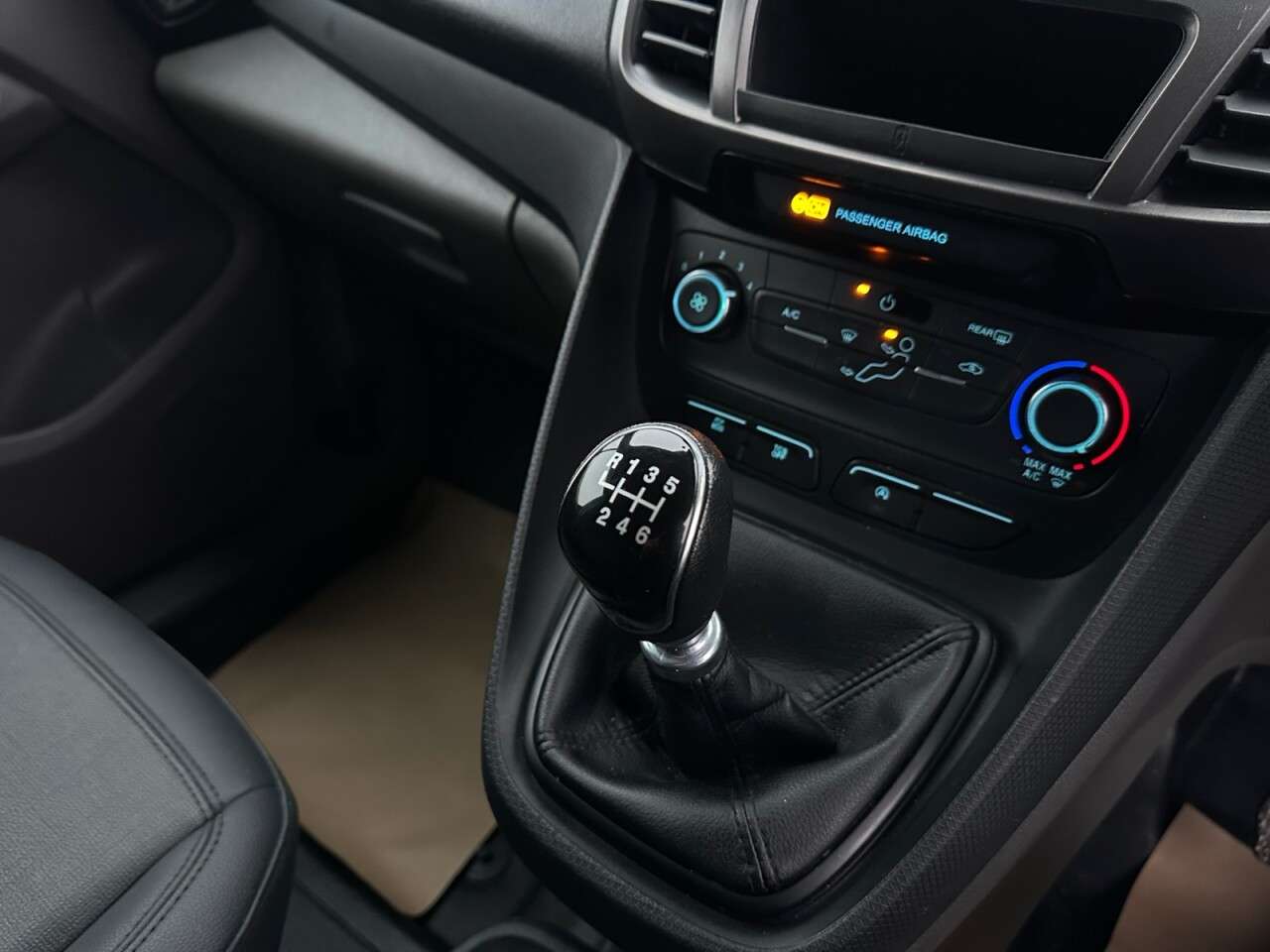 2019 FORD TRANSIT CONNECT 2019 FORD TRANSIT CONNECT