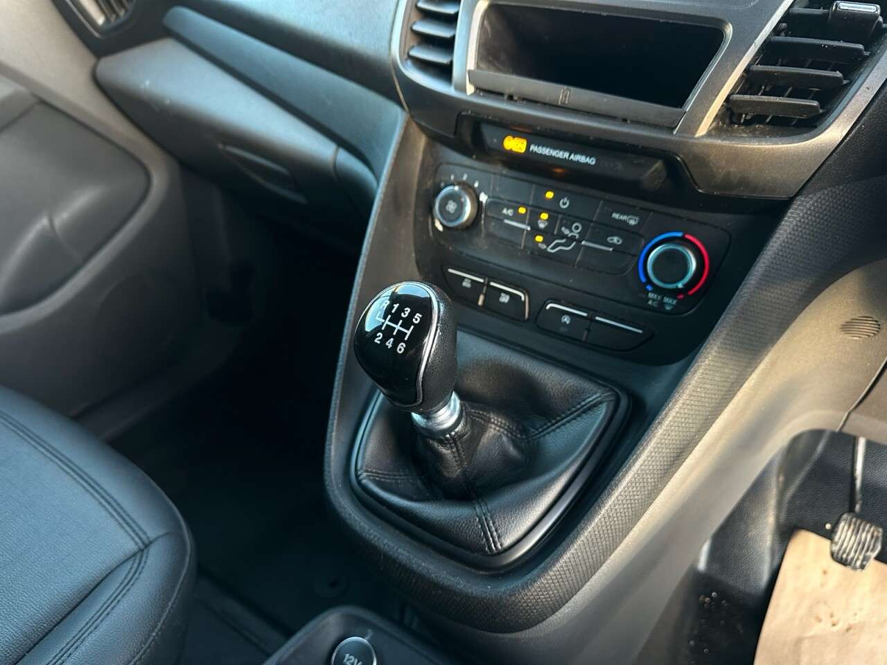 2019 FORD TRANSIT CONNECT 2019 FORD TRANSIT CONNECT