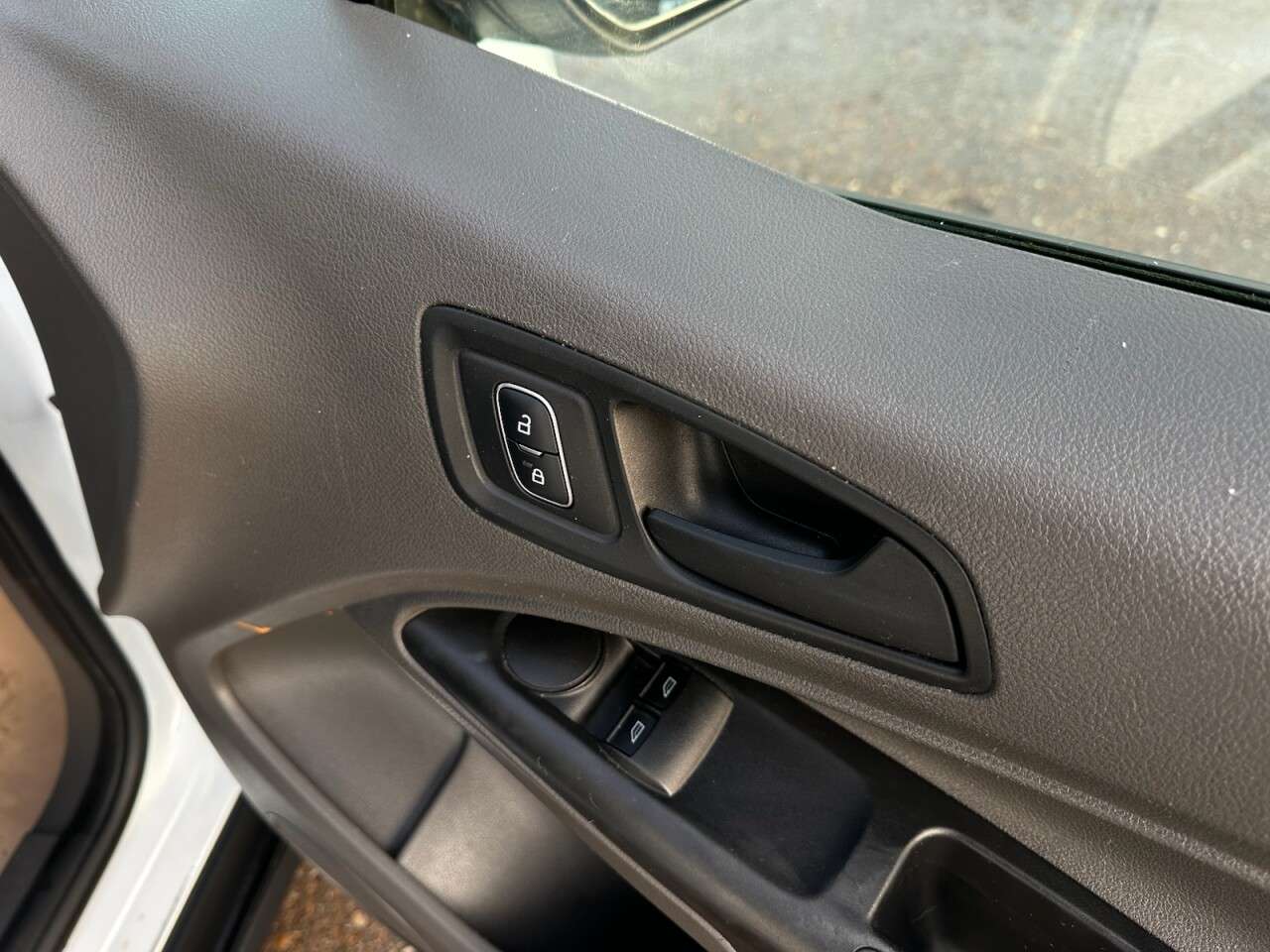 2019 FORD TRANSIT CONNECT 2019 FORD TRANSIT CONNECT