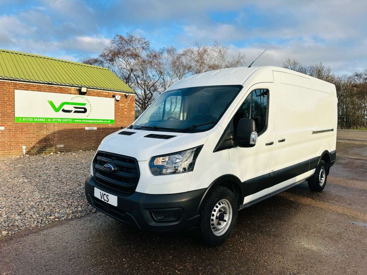 A 2021 FORD TRANSIT 2.0 350 EcoBlue Leader Panel Van 5dr Diesel Manual FWD L3 H2 Euro 6 (s/s) ( A 2021 FORD TRANSIT 2.0 350 EcoBlue Leader Panel Van 5dr Diesel Manual FWD L3 H2 Euro 6 (s/s) (