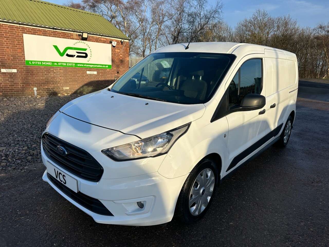 A 2020 FORD TRANSIT CONNECT 1.5 210 EcoBlue Trend Panel Van 5dr Diesel Manual L2 Euro 6 (s/s) (100 ps) A 2020 FORD TRANSIT CONNECT 1.5 210 EcoBlue Trend Panel Van 5dr Diesel Manual L2 Euro 6 (s/s) (100 ps)