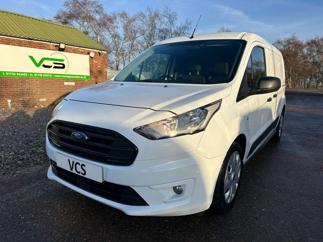 A 2020 FORD TRANSIT CONNECT 1.5 210 EcoBlue Trend Panel Van 5dr Diesel Manual L2 Euro 6 (s/s) (100 ps) A 2020 FORD TRANSIT CONNECT 1.5 210 EcoBlue Trend Panel Van 5dr Diesel Manual L2 Euro 6 (s/s) (100 ps)