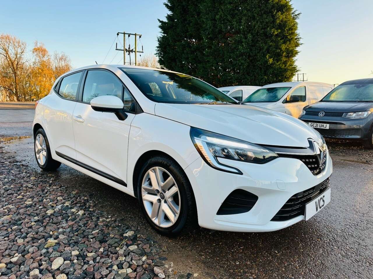 2021 RENAULT CLIO 2021 RENAULT CLIO