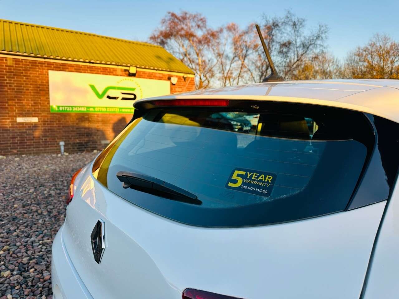 2021 RENAULT CLIO 2021 RENAULT CLIO