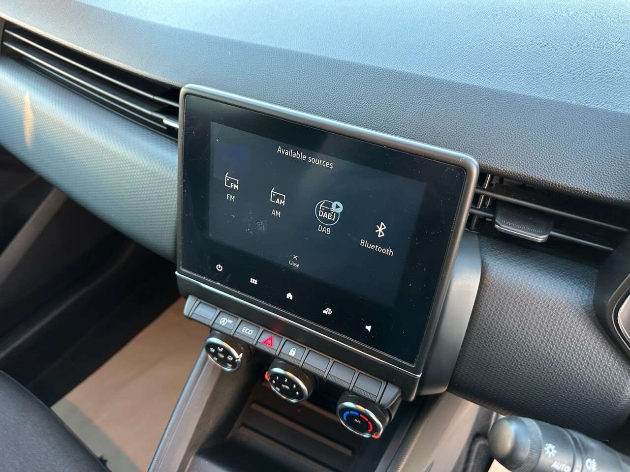 2021 RENAULT CLIO 2021 RENAULT CLIO