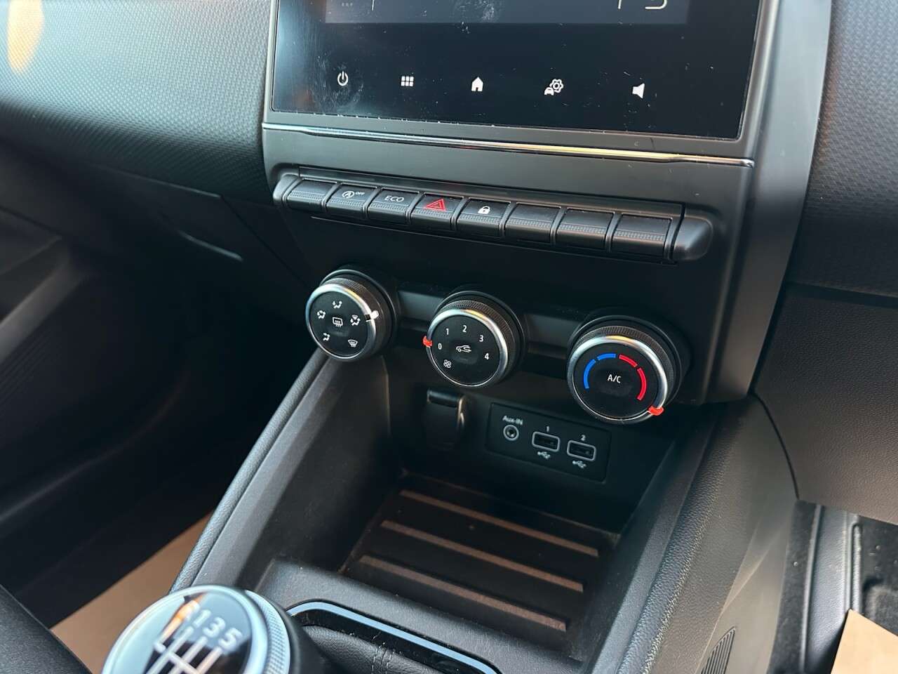 2021 RENAULT CLIO 2021 RENAULT CLIO