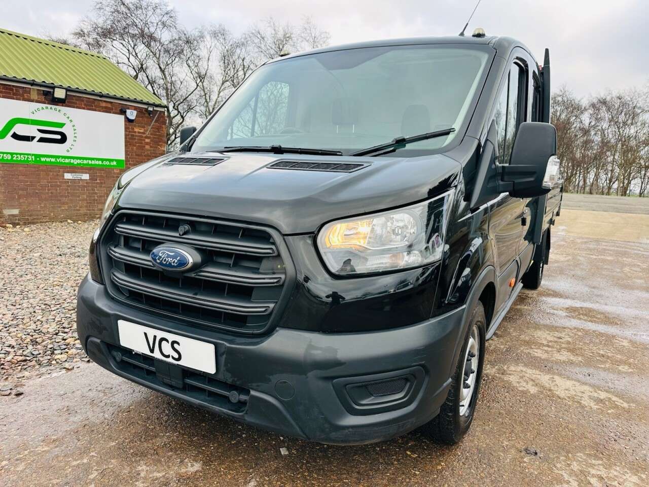 A 2021 FORD TRANSIT 2.0 350 EcoBlue Leader Chassis Double Cab 4dr Diesel Manual FWD L3 Euro 6 ( A 2021 FORD TRANSIT 2.0 350 EcoBlue Leader Chassis Double Cab 4dr Diesel Manual FWD L3 Euro 6 (