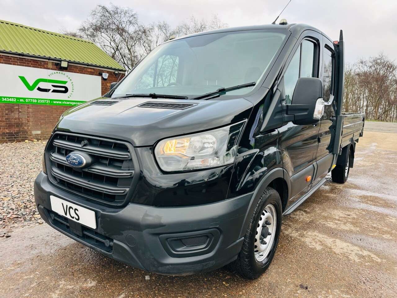 A 2021 FORD TRANSIT 2.0 350 EcoBlue Leader Chassis Double Cab 4dr Diesel Manual FWD L3 Euro 6 ( A 2021 FORD TRANSIT 2.0 350 EcoBlue Leader Chassis Double Cab 4dr Diesel Manual FWD L3 Euro 6 (