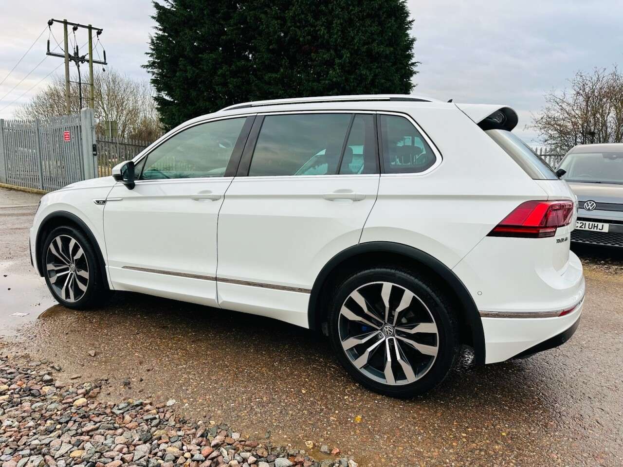 2019 VOLKSWAGEN TIGUAN 2019 VOLKSWAGEN TIGUAN