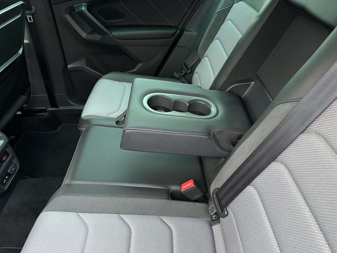 2019 VOLKSWAGEN TIGUAN 2019 VOLKSWAGEN TIGUAN