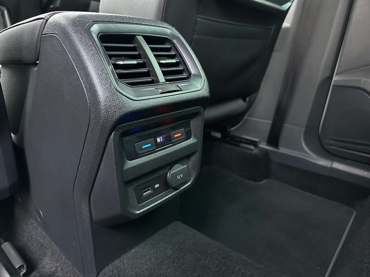 2019 VOLKSWAGEN TIGUAN 2019 VOLKSWAGEN TIGUAN