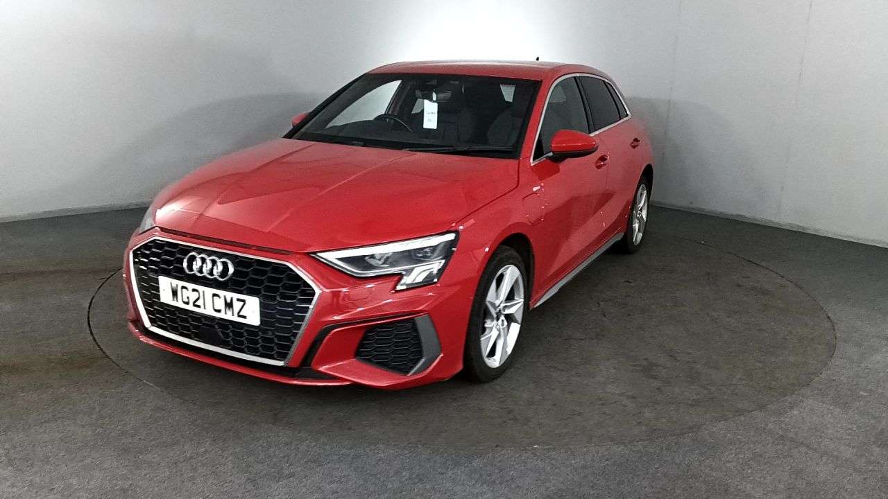A 2021 AUDI A3 1.4 TFSIe 40 S line Sportback 5dr Petrol Plug-in Hybrid S Tronic Euro 6 (s/ A 2021 AUDI A3 1.4 TFSIe 40 S line Sportback 5dr Petrol Plug-in Hybrid S Tronic Euro 6 (s/