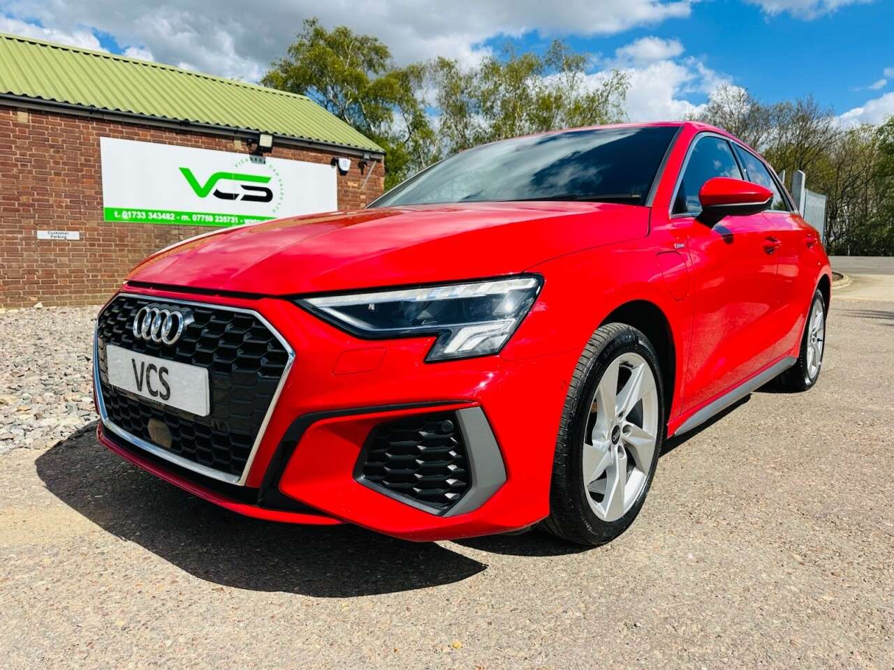 A 2021 AUDI A3 1.4 TFSIe 40 S line Sportback 5dr Petrol Plug-in Hybrid S Tronic Euro 6 (s/ A 2021 AUDI A3 1.4 TFSIe 40 S line Sportback 5dr Petrol Plug-in Hybrid S Tronic Euro 6 (s/