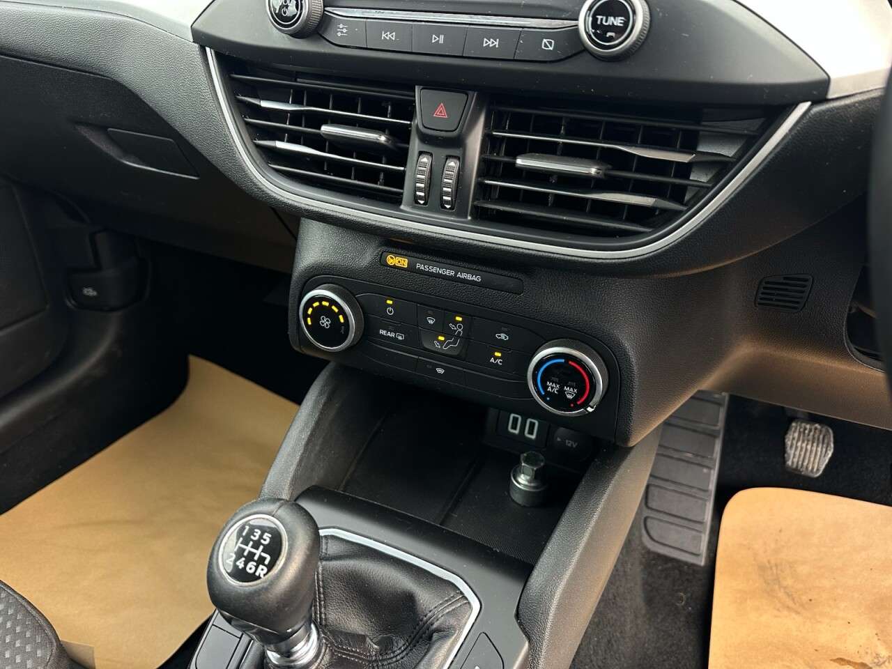 2022 FORD FOCUS 2022 FORD FOCUS