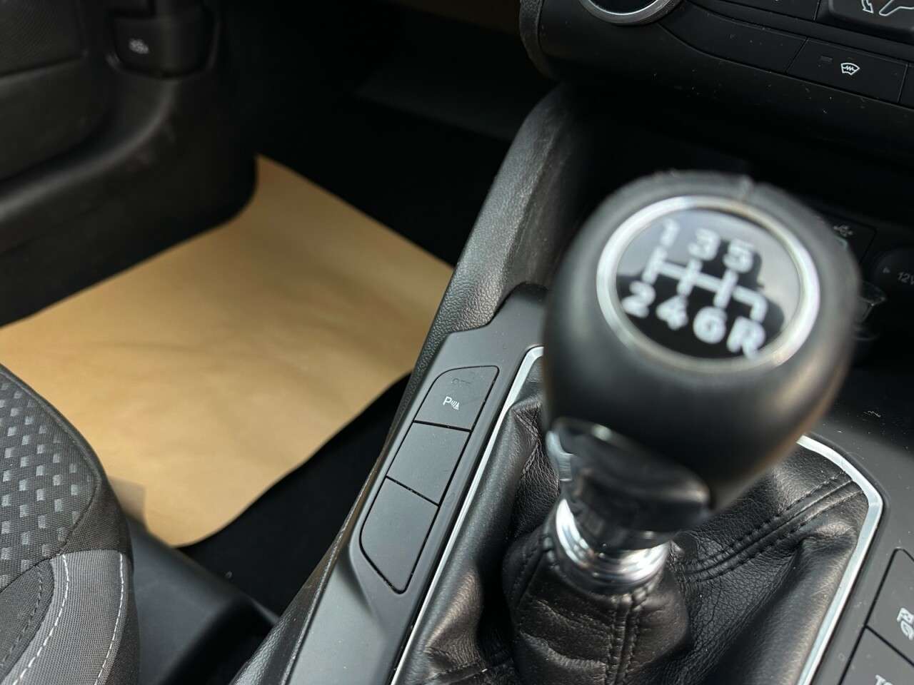 2022 FORD FOCUS 2022 FORD FOCUS