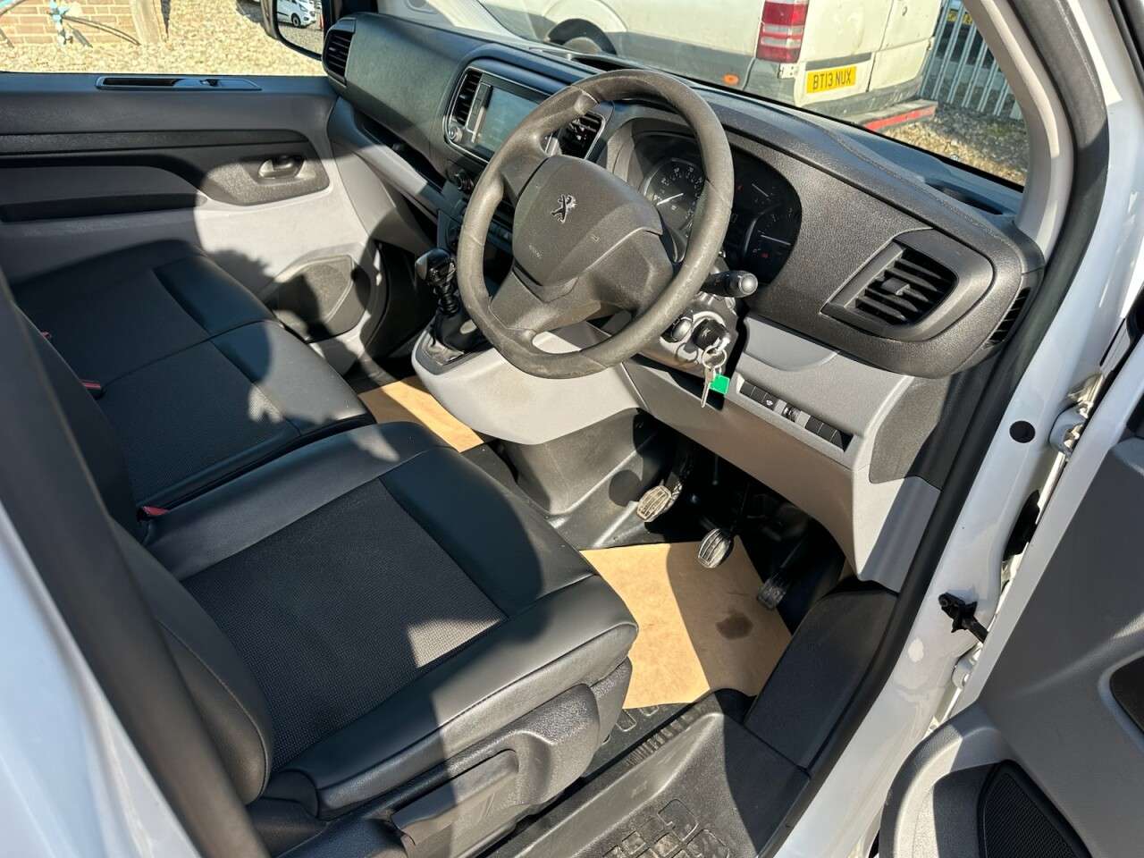 2019 PEUGEOT EXPERT 2019 PEUGEOT EXPERT