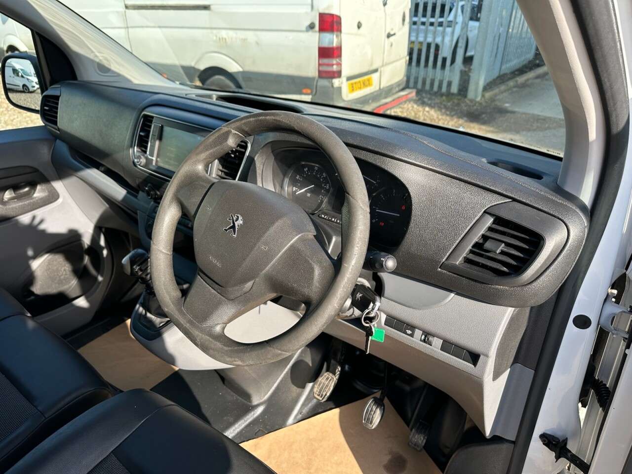 2019 PEUGEOT EXPERT 2019 PEUGEOT EXPERT